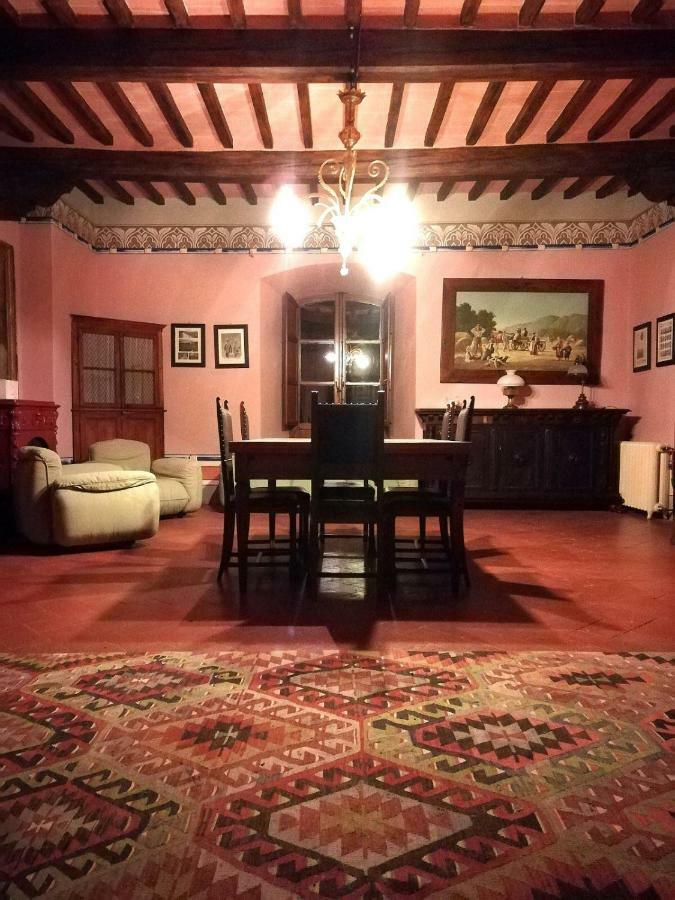 Вілла Castello Di Valenzano Ареццо Екстер'єр фото